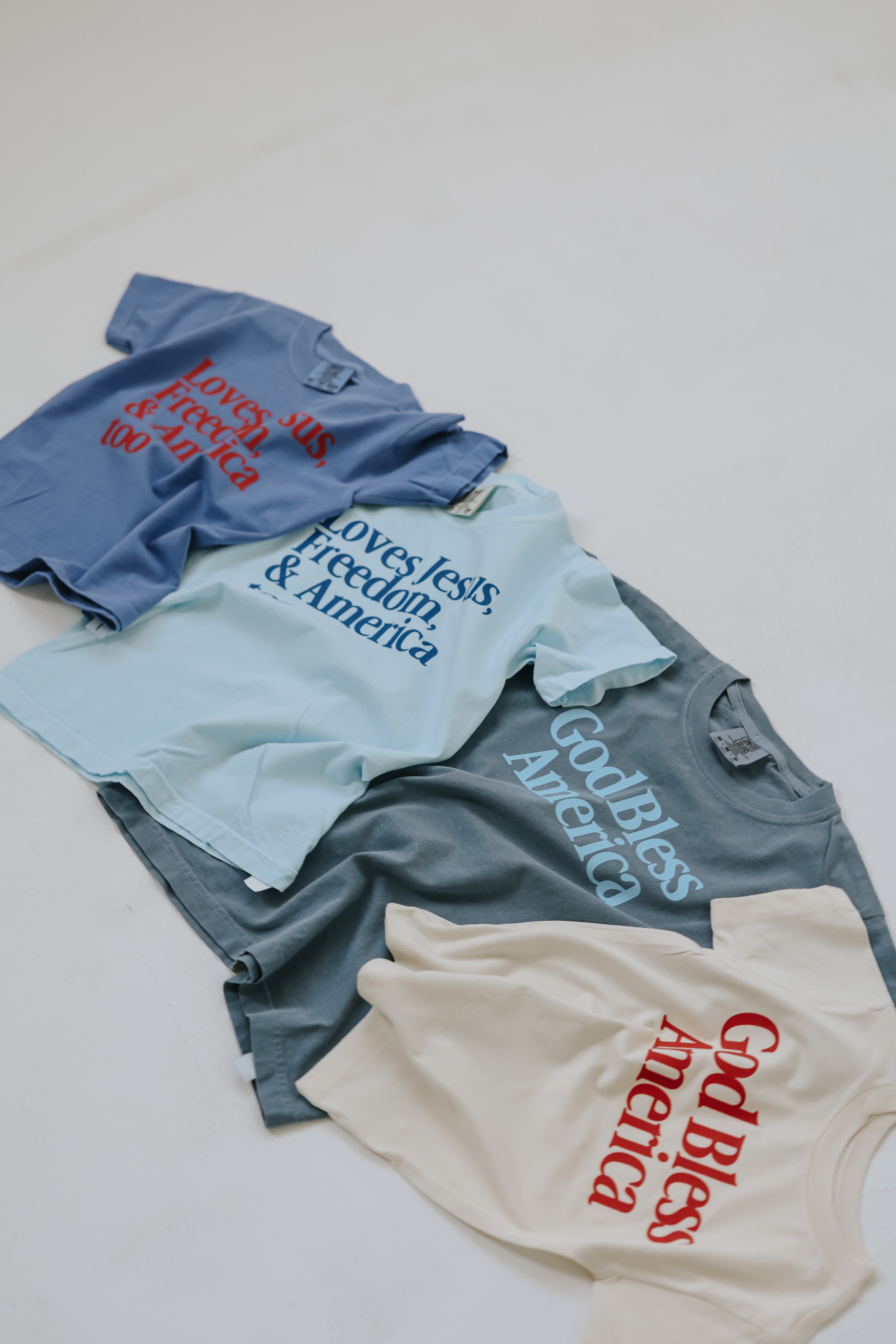 YOUTH GOD BLESS AMERICA TEE SHIRT