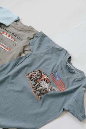 YOUTH FLAG TRACTOR TEE SHIRT