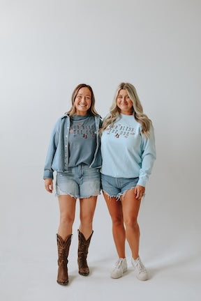 GOD BLESS THE USA BOWS/COWGIRL EMBROIDERED TEE SHIRT