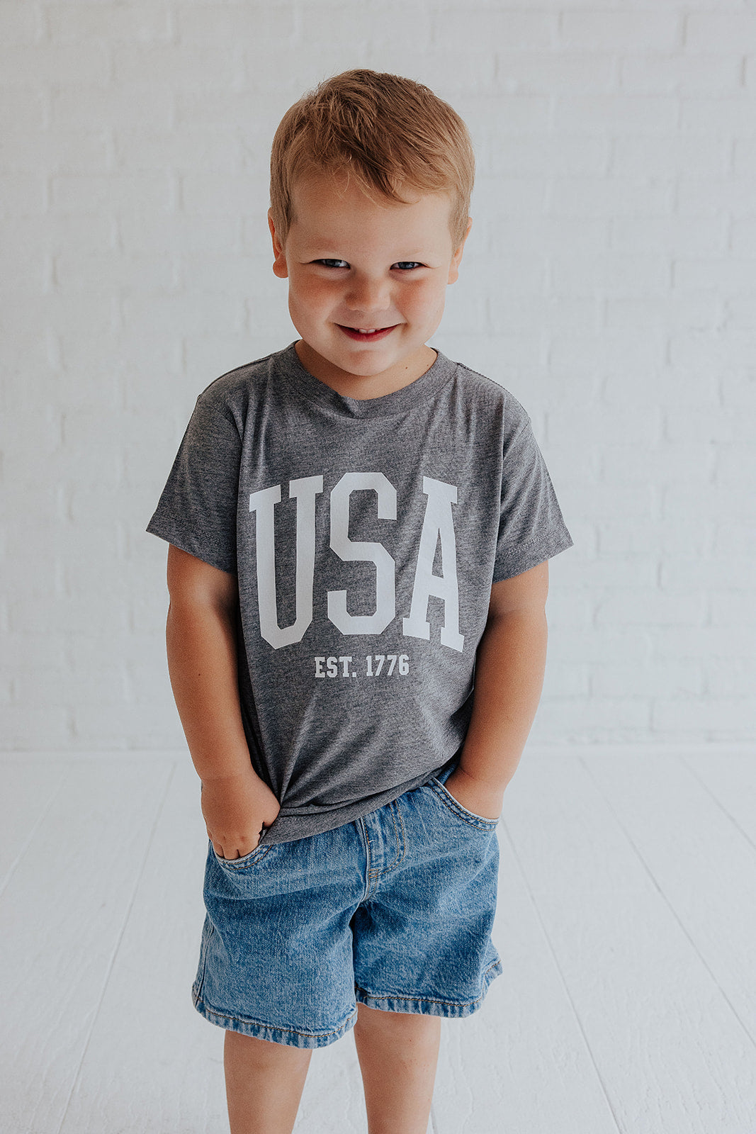 USA EST 1776 - KIDS TEE *WHITE PRINT*
