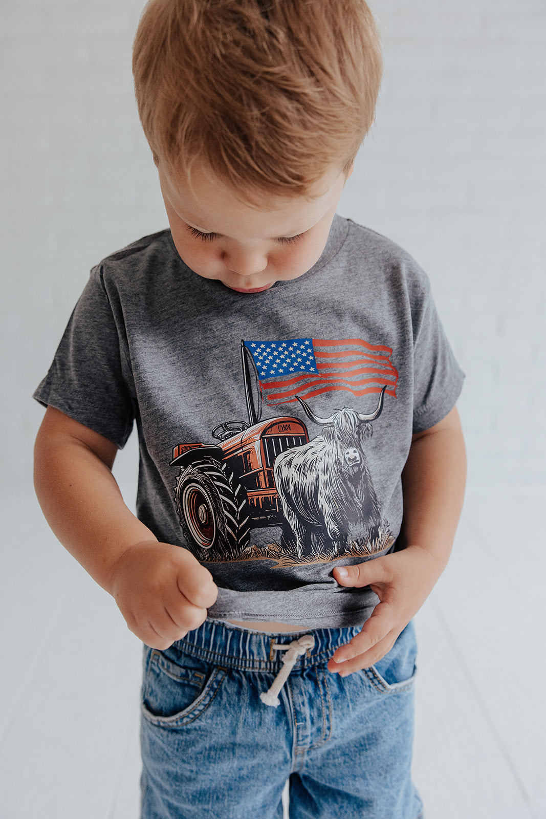 PATRIOTIC TRACTOR WITH COW - KIDS TEE