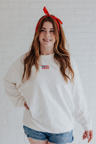 BASIC FLAG IVORY CORDED CREWNECK
