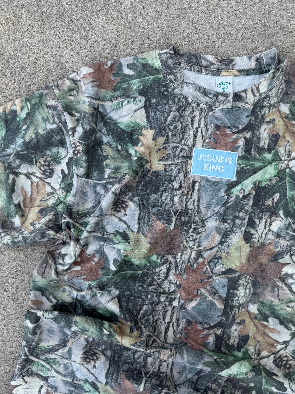 JESUS IS KING PATCH CAMO TEE