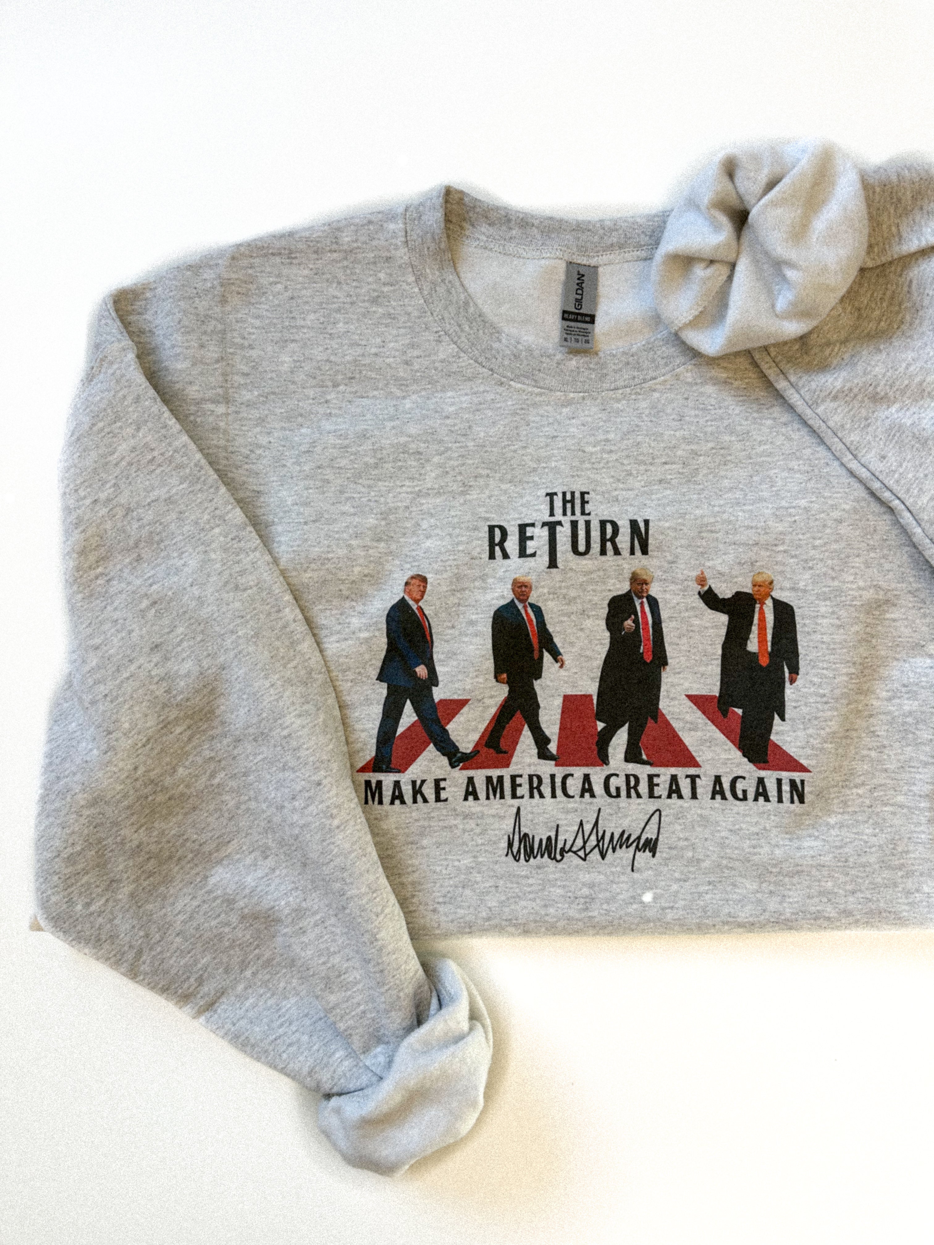 THE RETURN - DONALD TRUMP • CREWNECK SWEATER