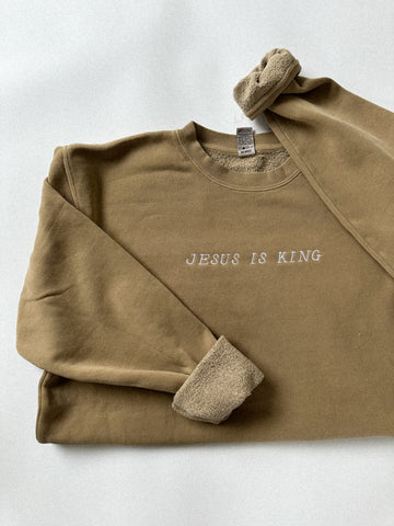 JESUS IS KING EMBROIDERED WASHED CREWNECK