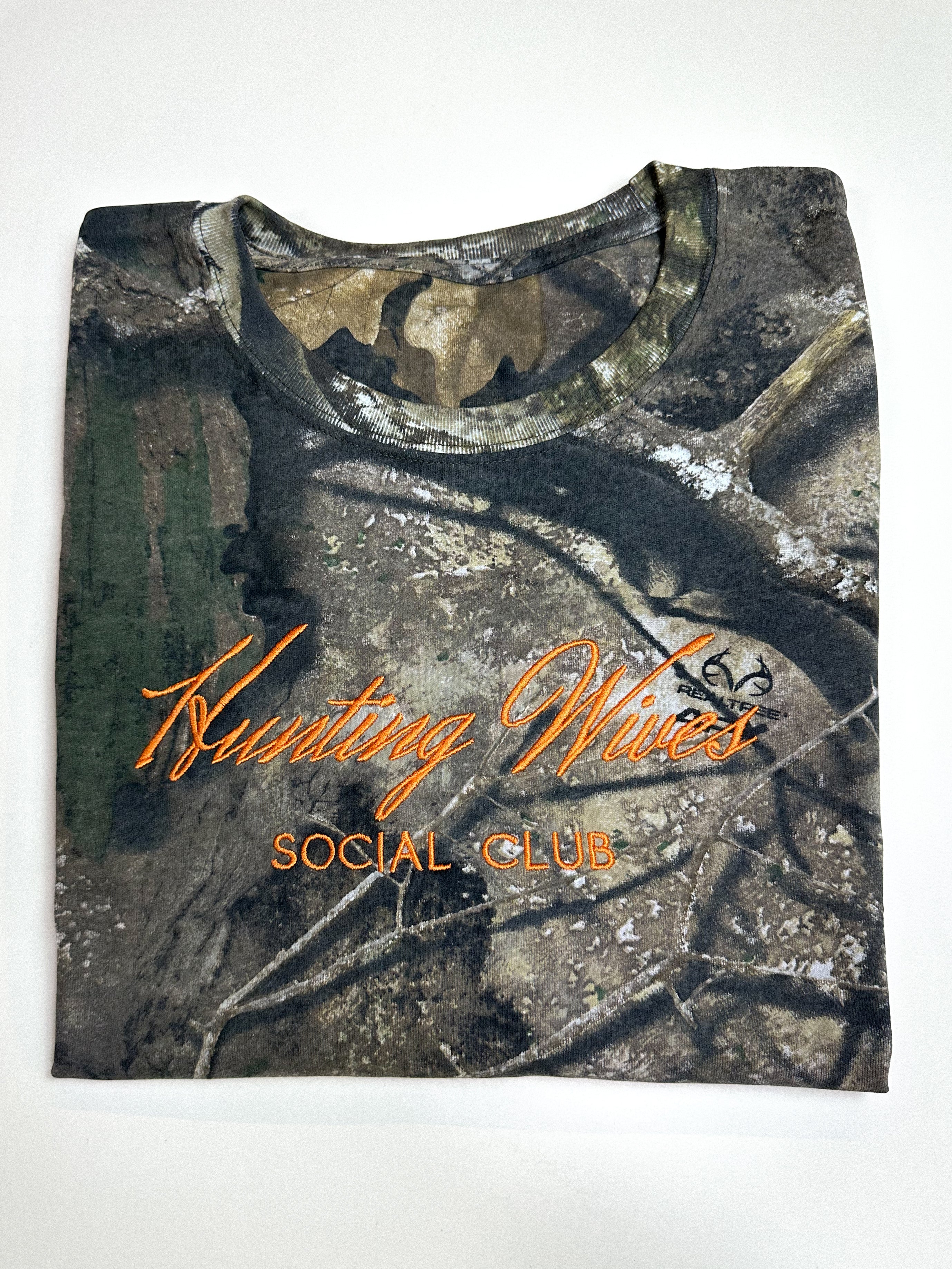 HUNTING WIVES SOCIAL CLUB - ADULT TEE