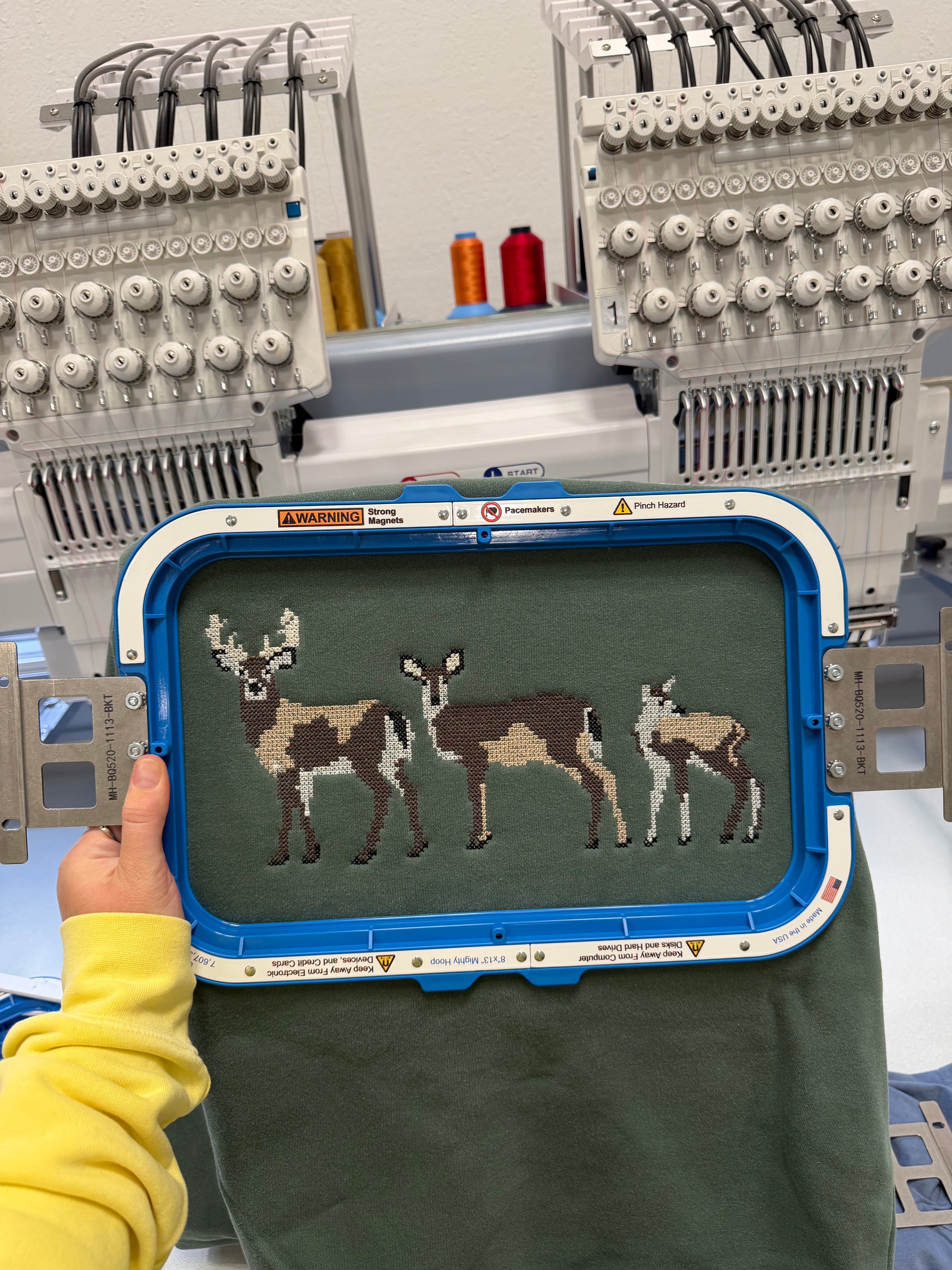 CROSS STITCH DEER CREWNECK