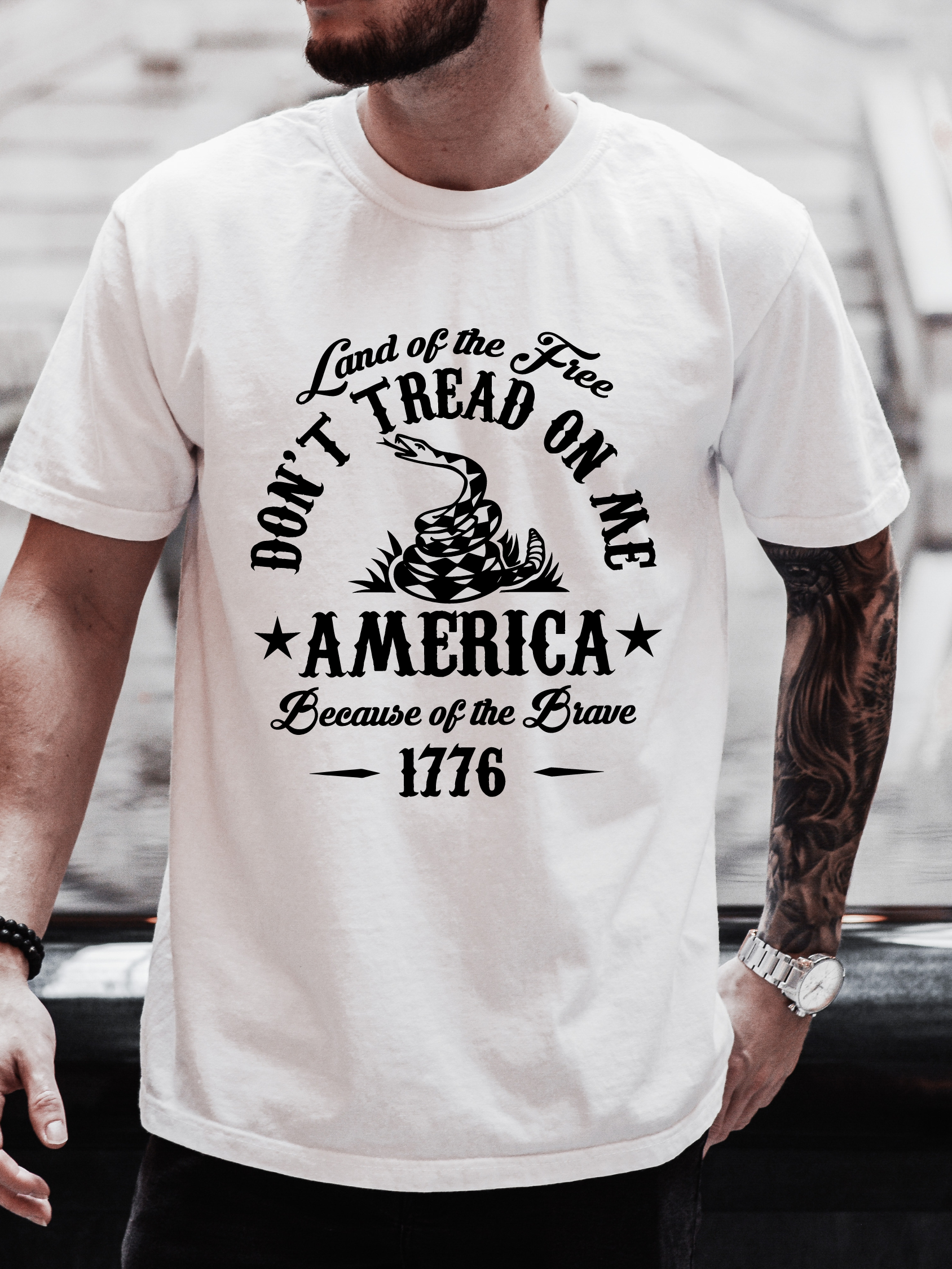 DONT TREAD ON ME ADULT TEE