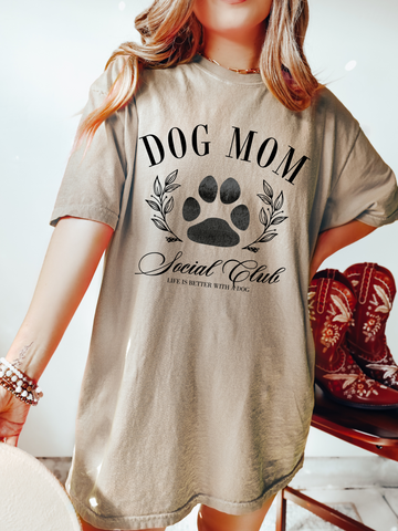 DOG MOM SOCIAL CLUB - ADULT TEE